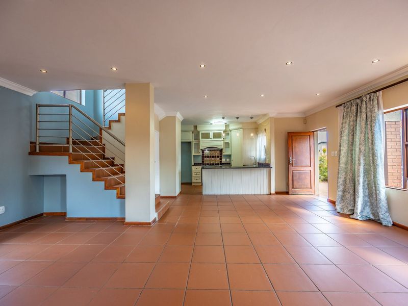 House For Sale in Boardwalk - Photo 9