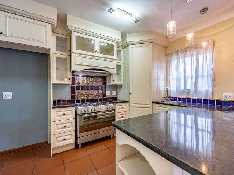 House For Sale in Boardwalk - Photo 4