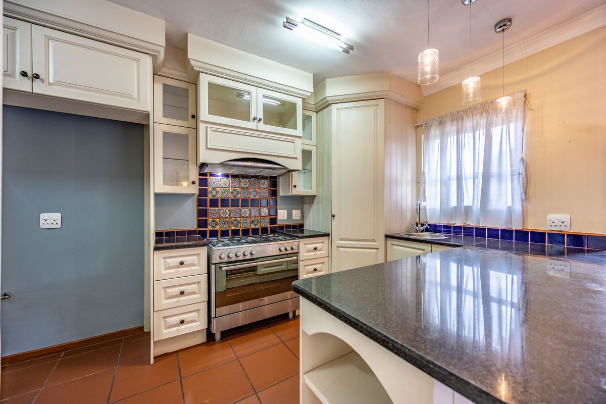 House For Sale in Boardwalk - Photo 4