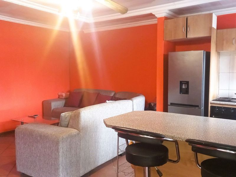 Apartment For Sale in Brits Central - Photo 3