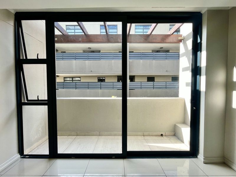 House To Rent in Menlo Park - Photo 6