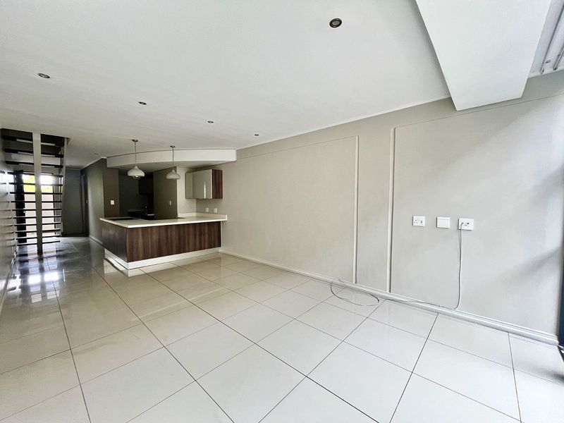House To Rent in Menlo Park - Photo 4