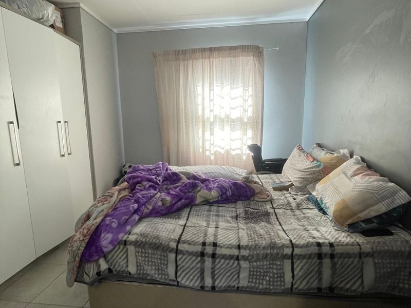 House For Sale in Lotus Gardens - Photo 5