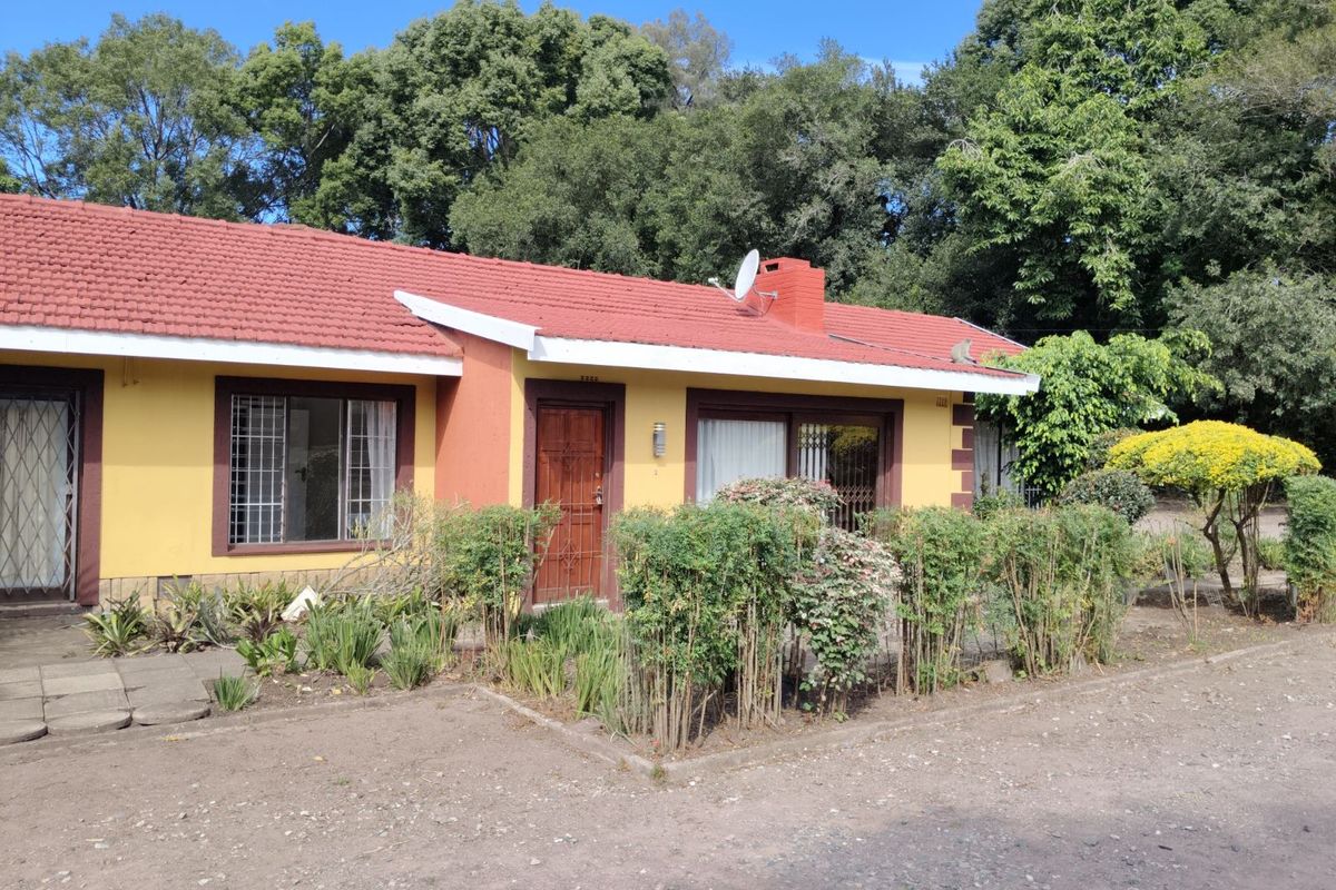 House For Sale in Hillcrest Central - Photo 4