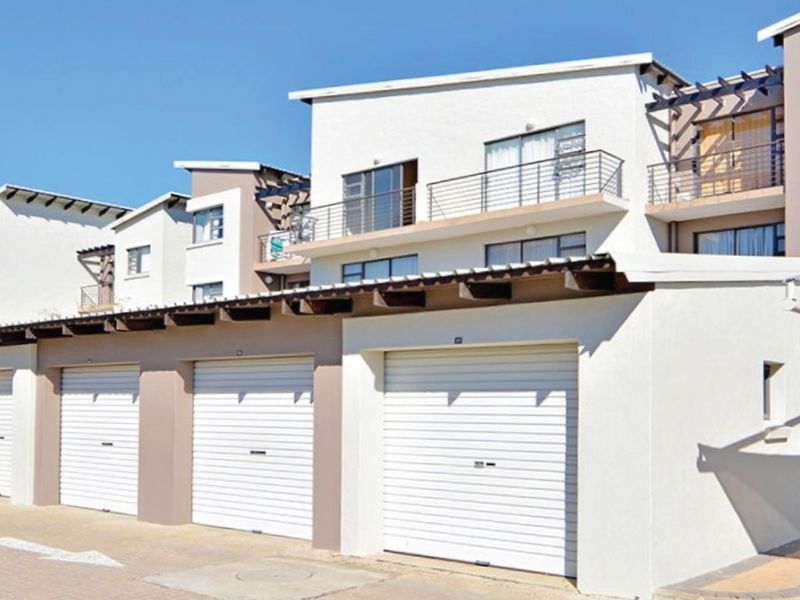 Apartment For Sale in Fourways - Photo 8