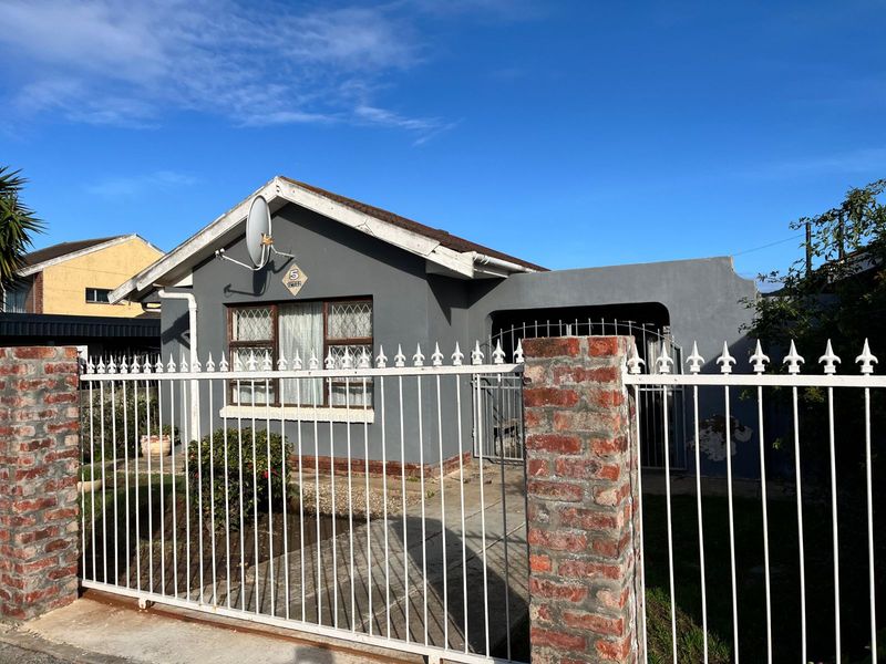 House For Sale in Booysen Park - Photo 2