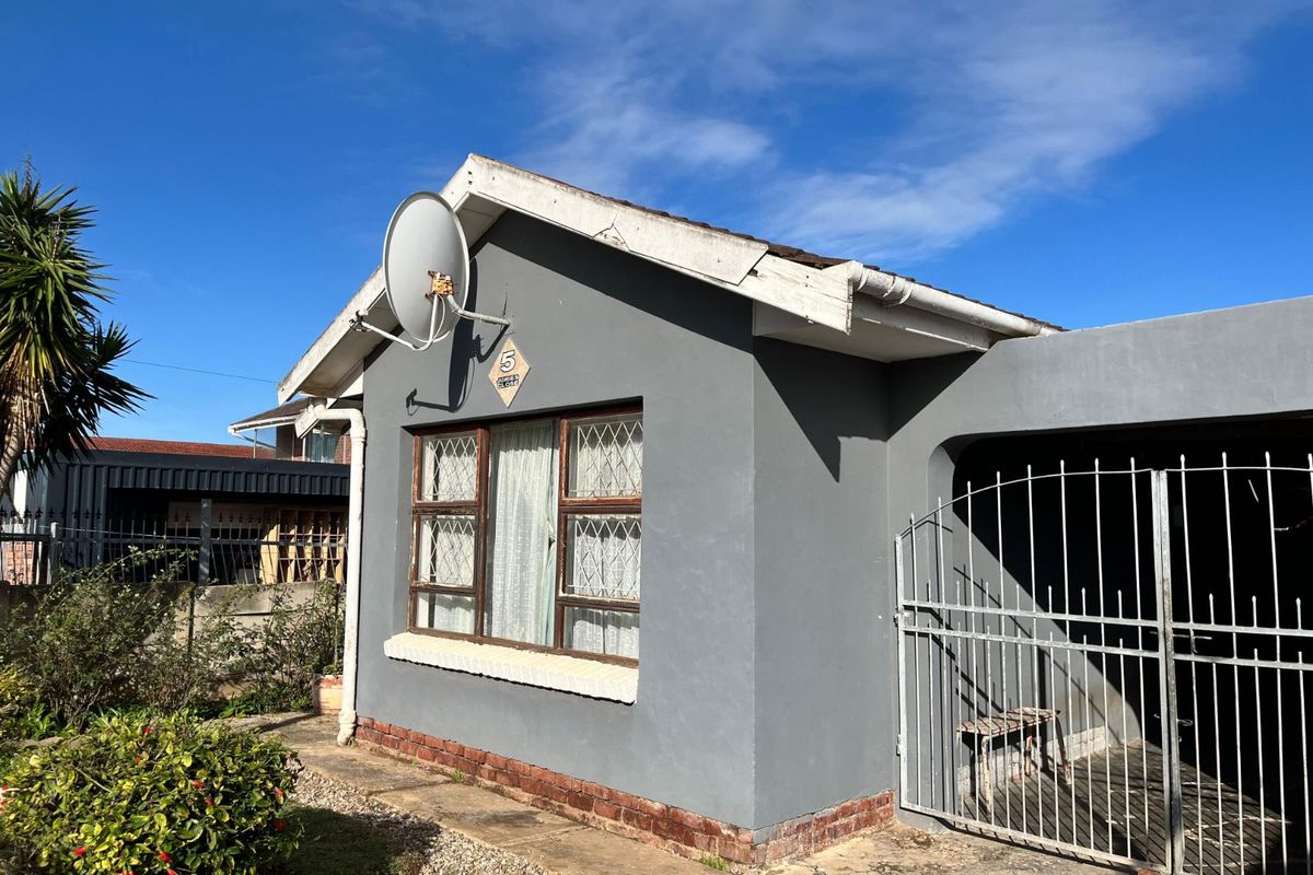 House For Sale in Booysen Park - Photo 4