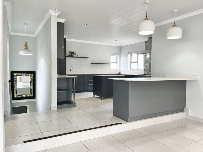 House For Sale in Blue Mountain Village - Photo 10