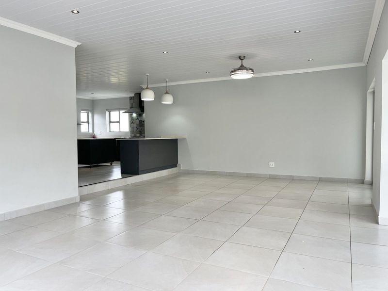 House For Sale in Blue Mountain Village - Photo 9