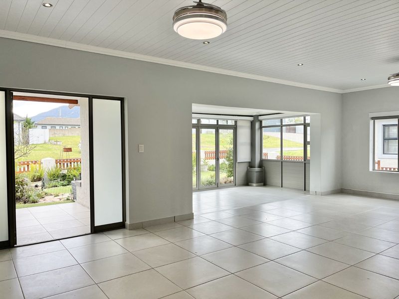 House For Sale in Blue Mountain Village - Photo 4