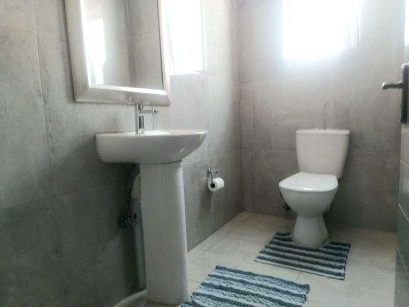 House For Sale in Savannah Country Estate - Photo 8