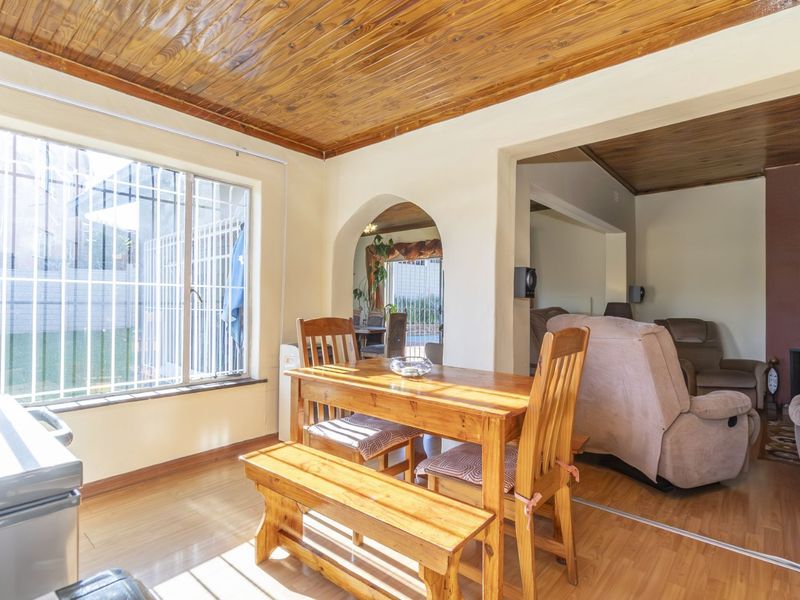 House For Sale in Florida Glen - Photo 7