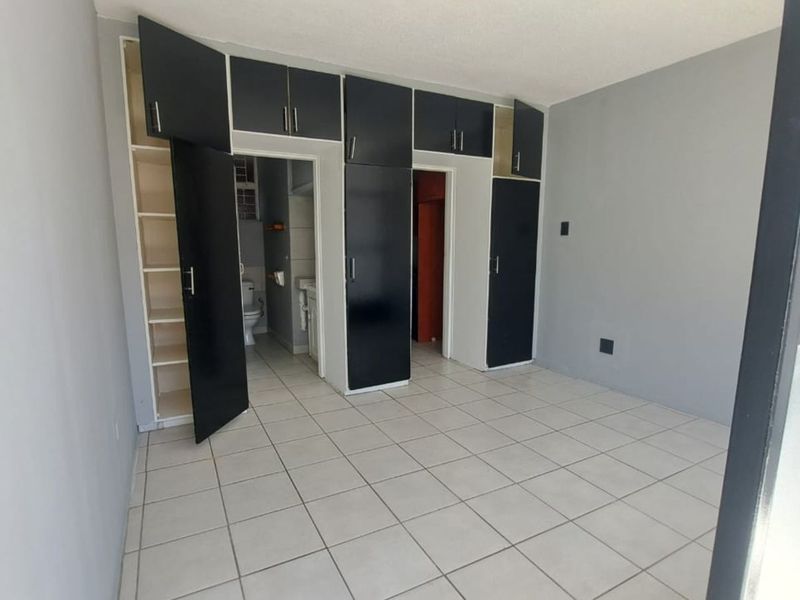Apartment To Rent in Muckleneuk - Photo 3