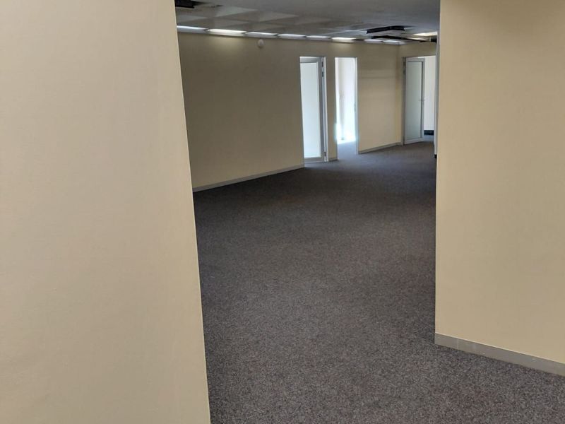 Business To Rent in Arcadia - Photo 6