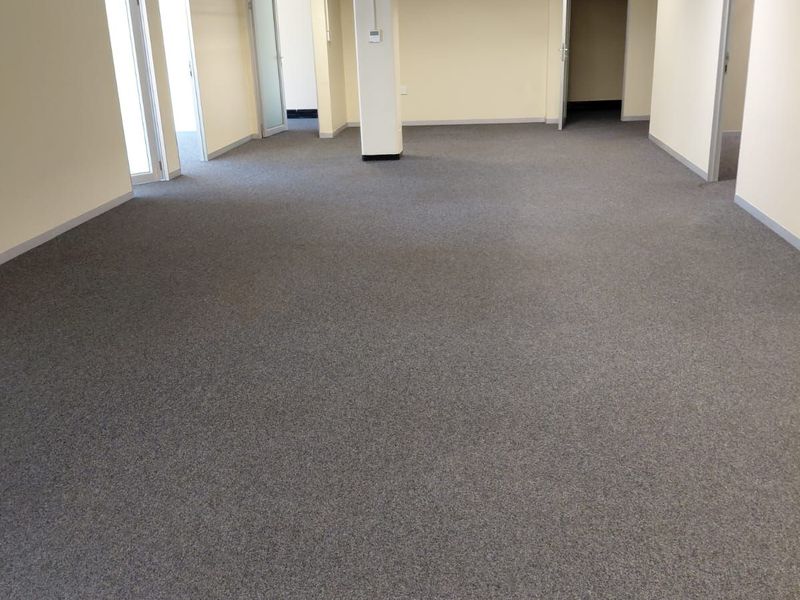 Business To Rent in Arcadia - Photo 4