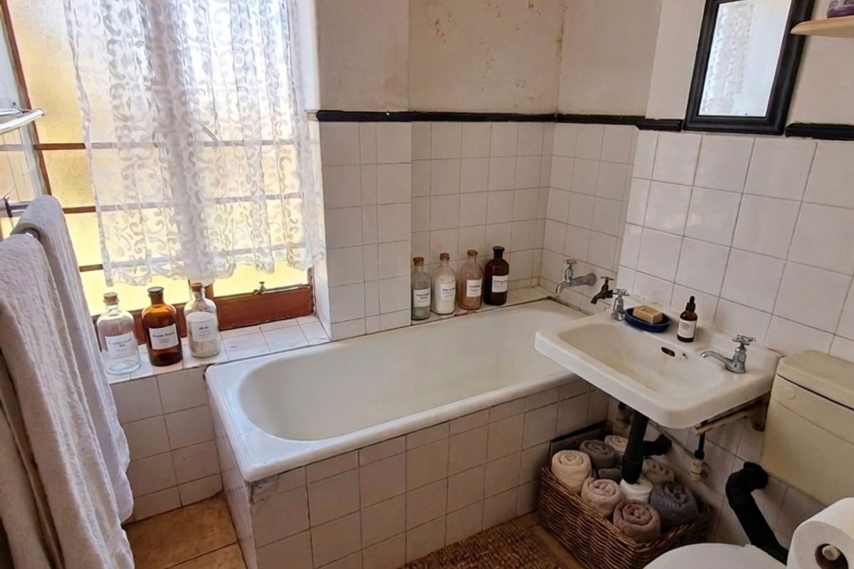 Apartment For Sale in Sophiatown - Photo 4