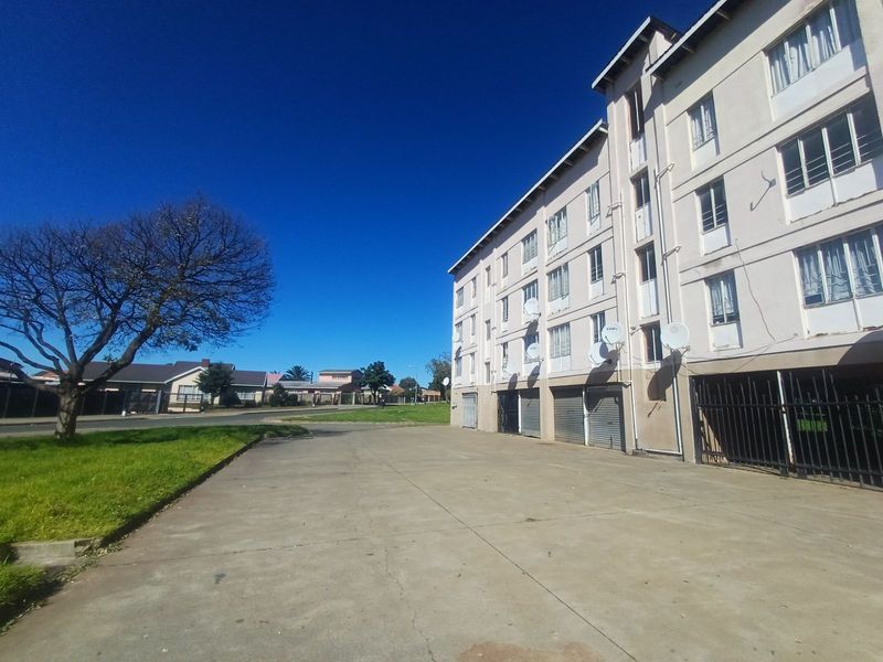 Apartment For Sale in Sophiatown - Photo 7