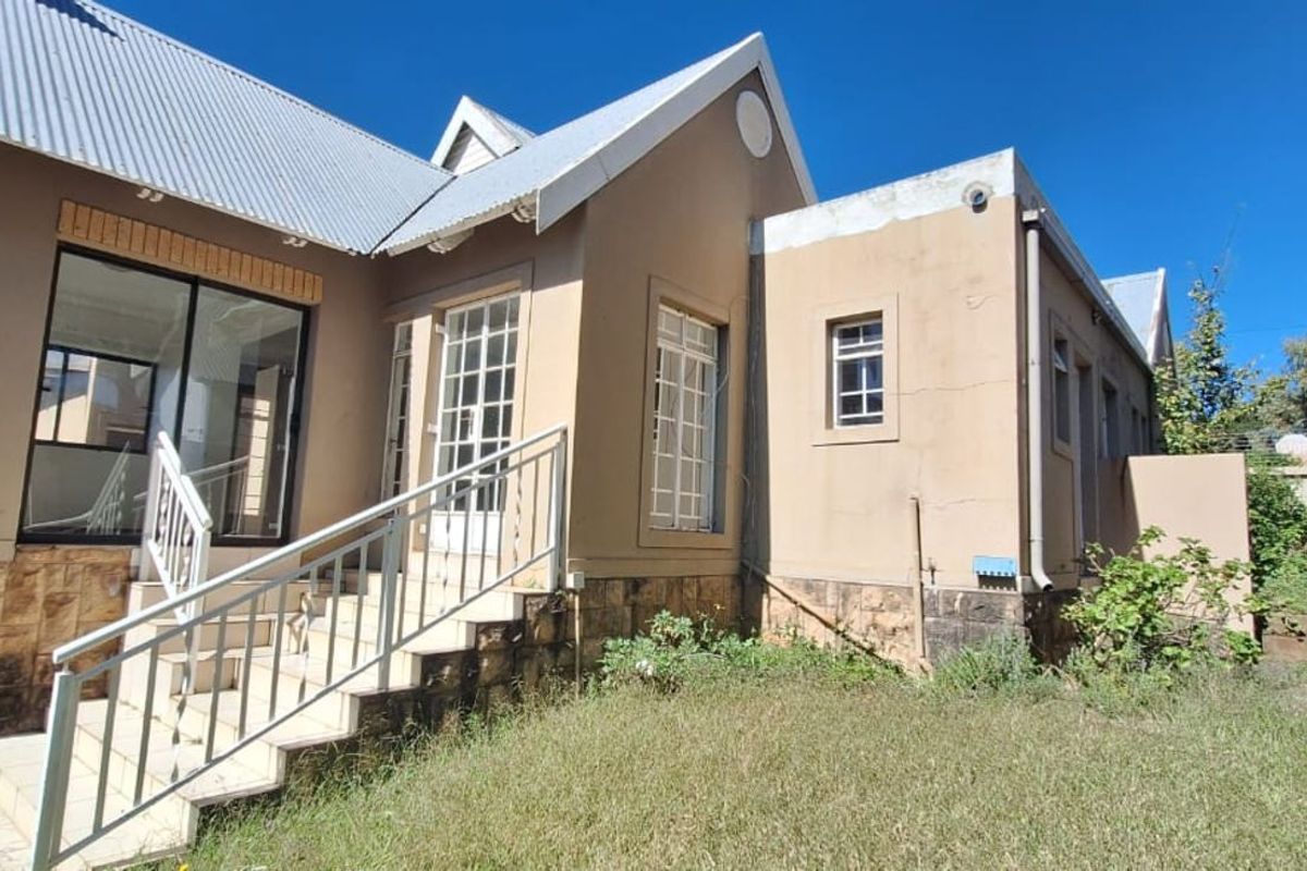 Townhouse For Sale in Cullinan Central - Photo 2