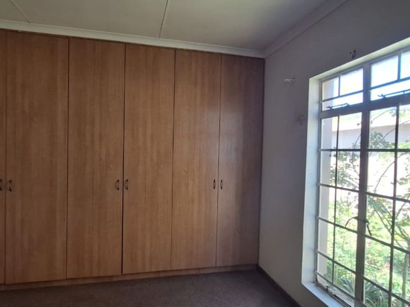 Townhouse For Sale in Cullinan Central - Photo 6