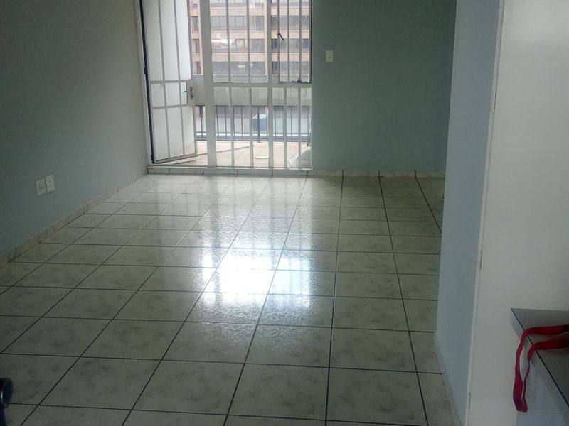 House To Rent in Braamfontein - Photo 5