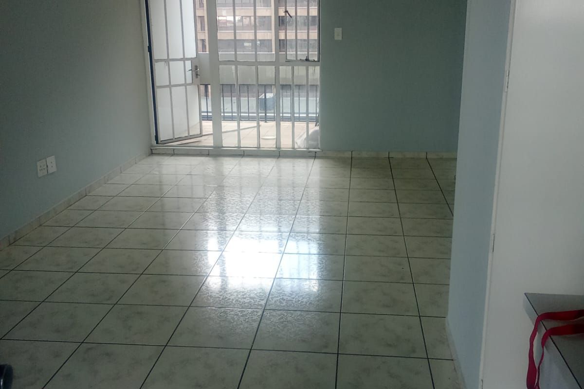 House To Rent in Braamfontein - Photo 5