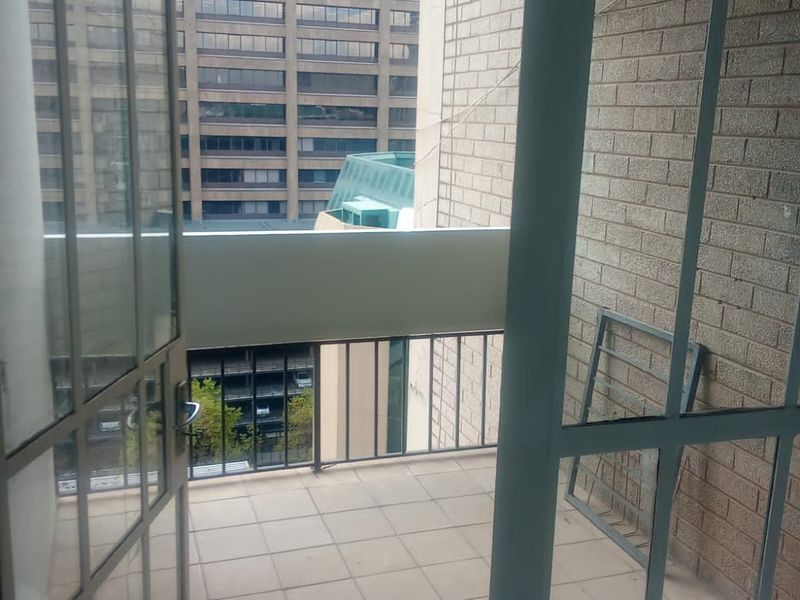 House To Rent in Braamfontein - Photo 9