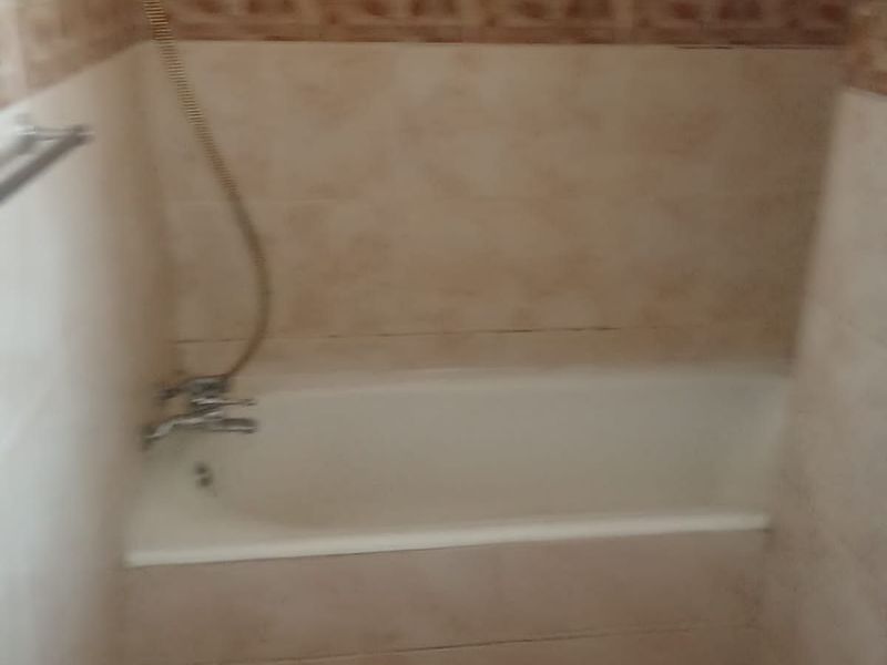 House To Rent in Braamfontein - Photo 10