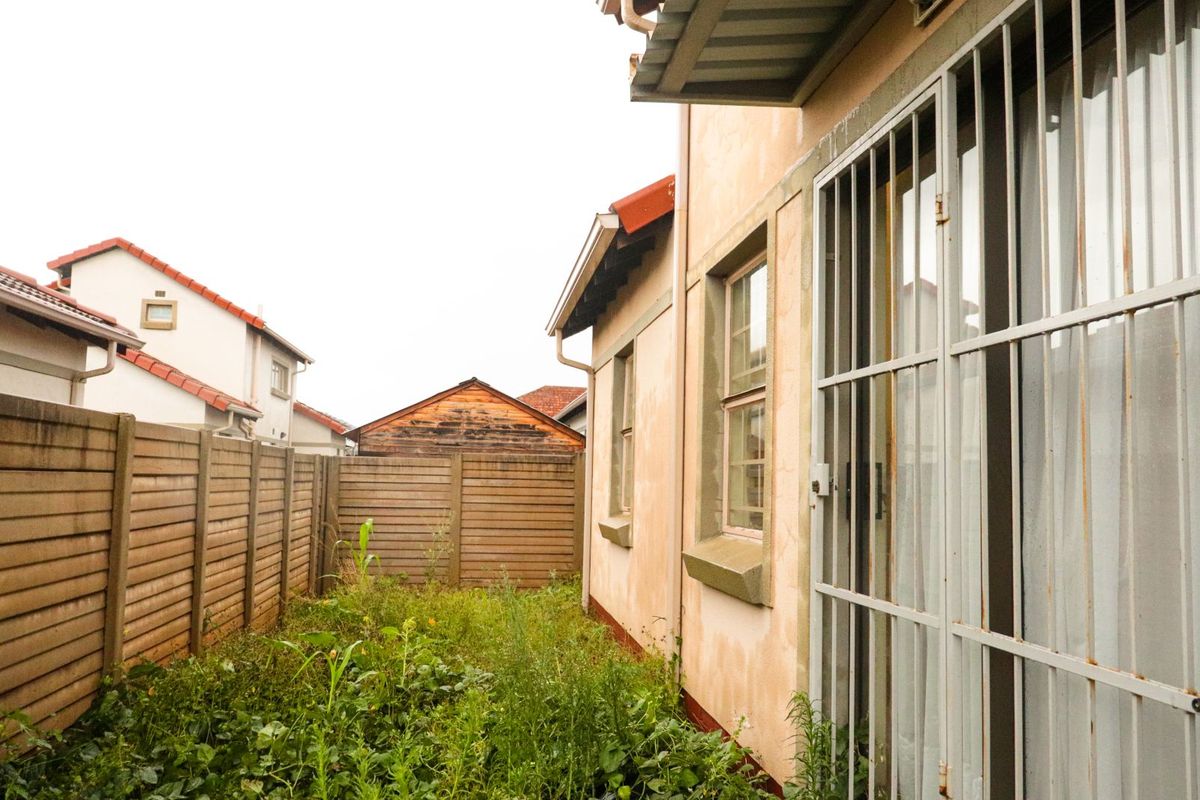 Townhouse For Sale in Andeon - Photo 2