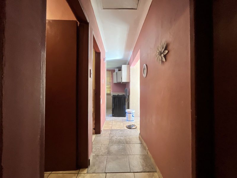House For Sale in Atteridgeville - Photo 8