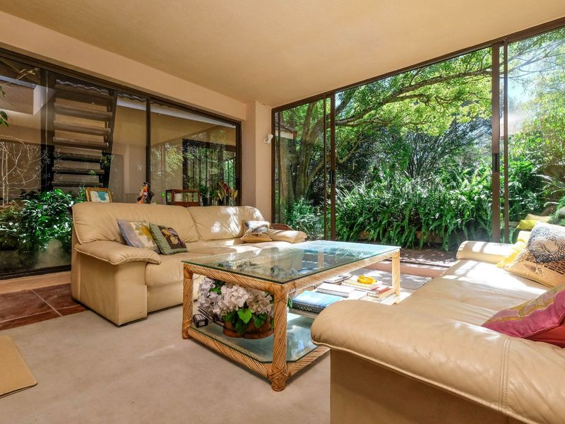 House For Sale in Gallo Manor - Photo 8