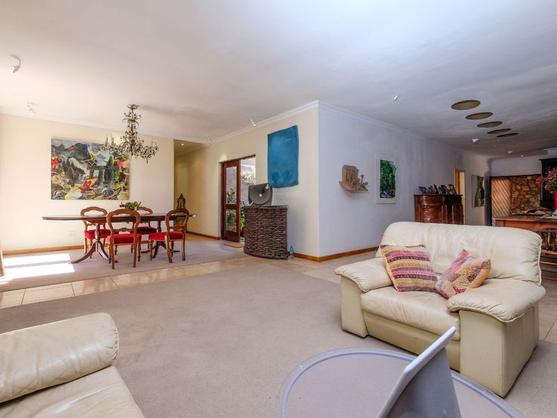 House For Sale in Gallo Manor - Photo 7