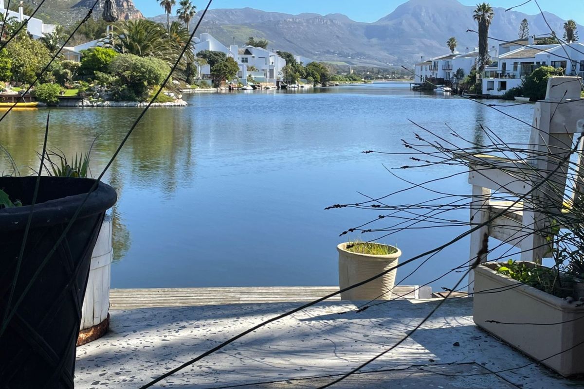 House For Sale in Marina Da Gama - Photo 3