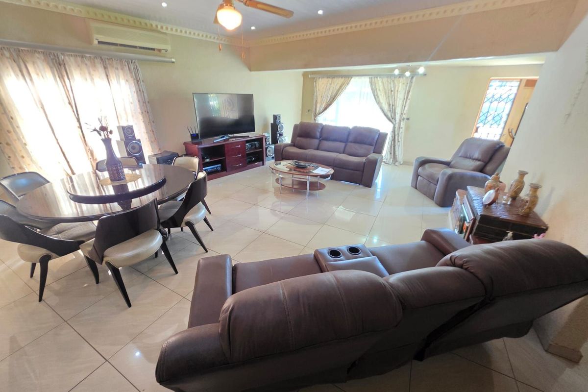 House For Sale in Verwoerdpark - Photo 5