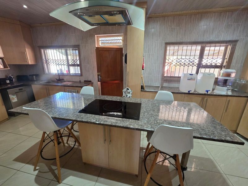 House For Sale in Verwoerdpark - Photo 7