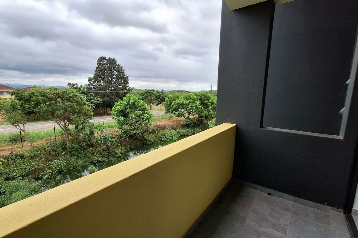 Apartment To Rent in Sheffield Beach - Photo 2
