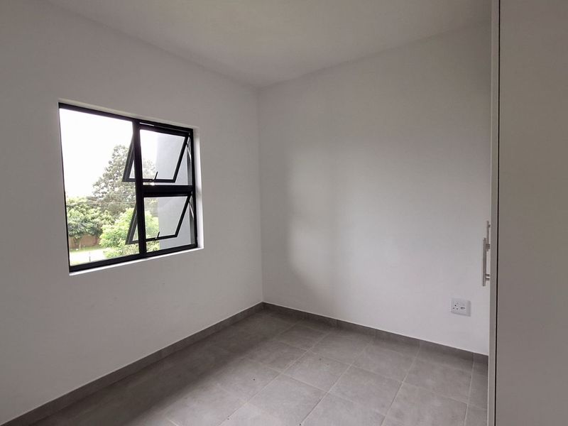 Apartment To Rent in Sheffield Beach - Photo 5