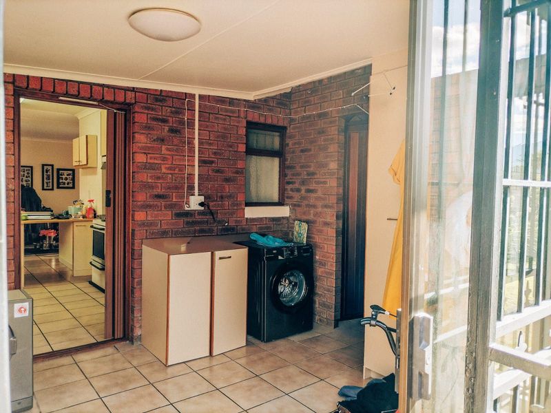 House To Rent in George South - Photo 9