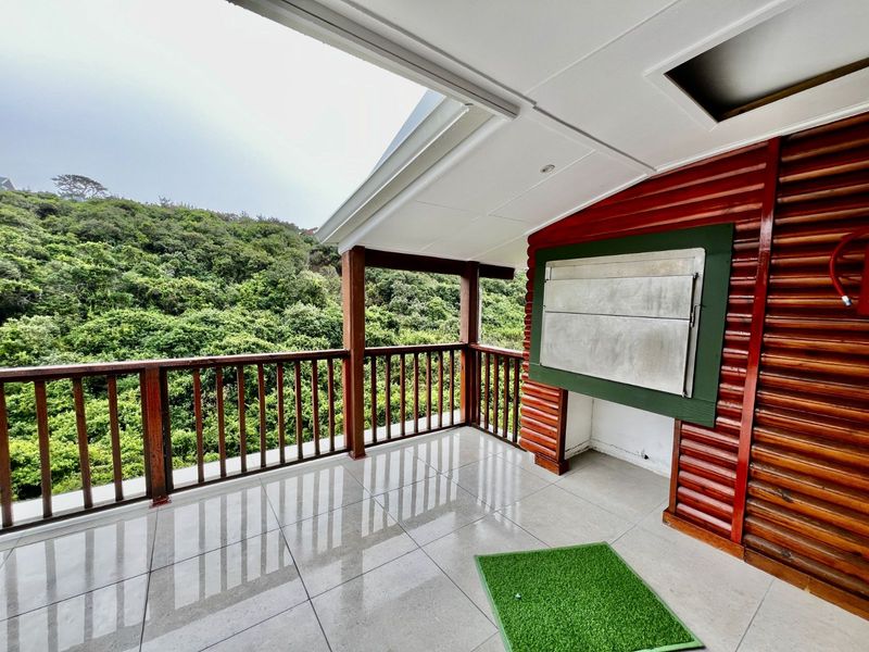 House For Sale in Nature On Sea - Photo 3