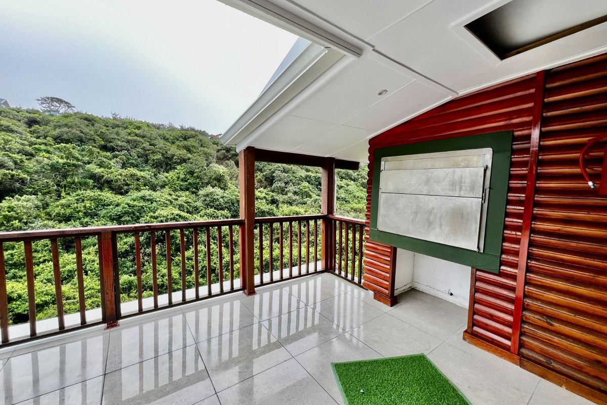 House For Sale in Nature On Sea - Photo 3