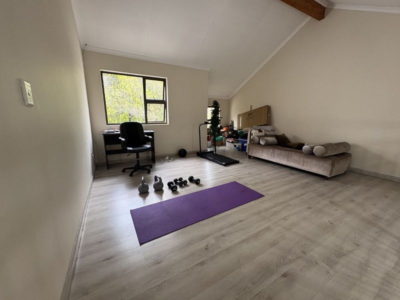 Townhouse To Rent in Kengies - Photo 9