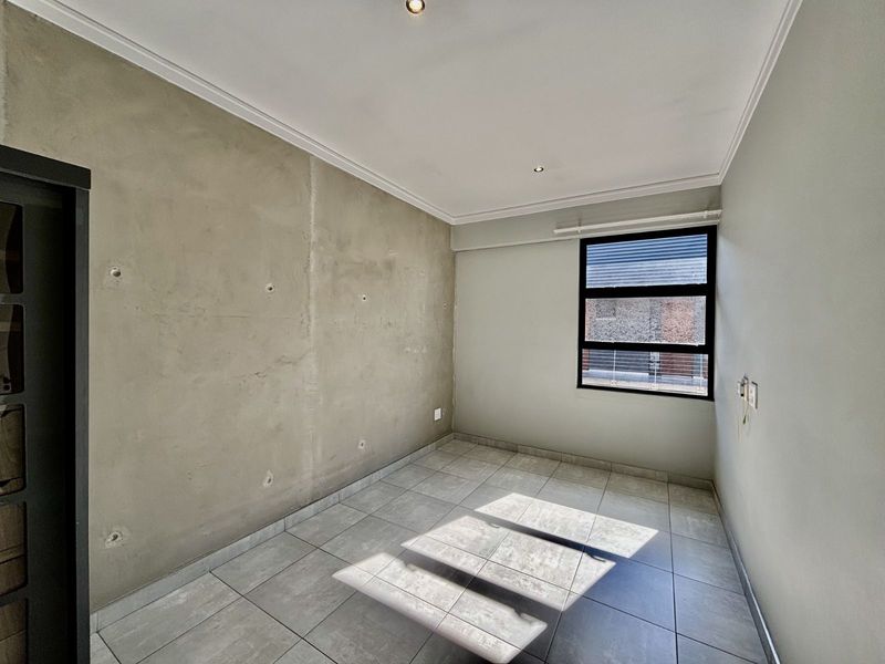 House For Sale in Brooklyn - Photo 4