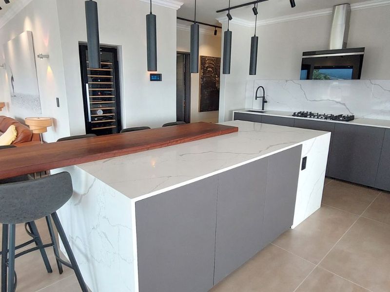 House For Sale in Mountainside - Photo 7