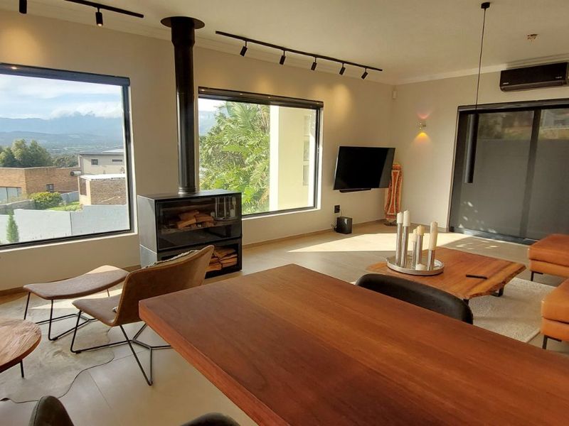 House For Sale in Mountainside - Photo 9