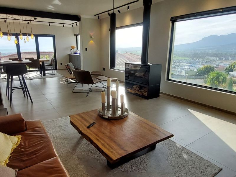House For Sale in Mountainside - Photo 5