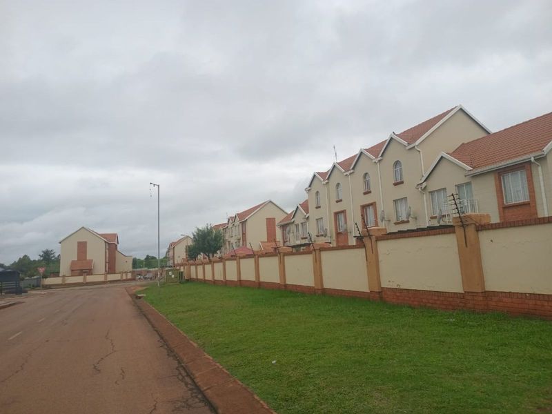 Apartment For Sale in The Orchards - Photo 3