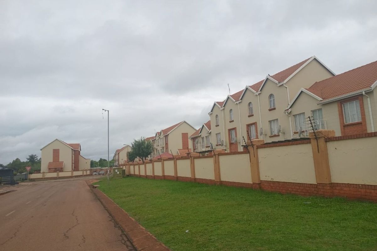 Apartment For Sale in The Orchards - Photo 3