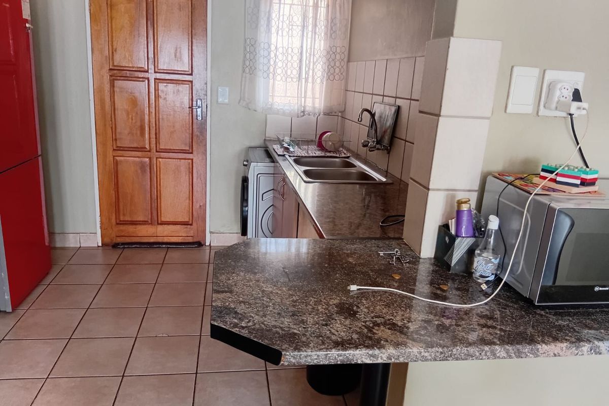 Apartment For Sale in The Orchards - Photo 5