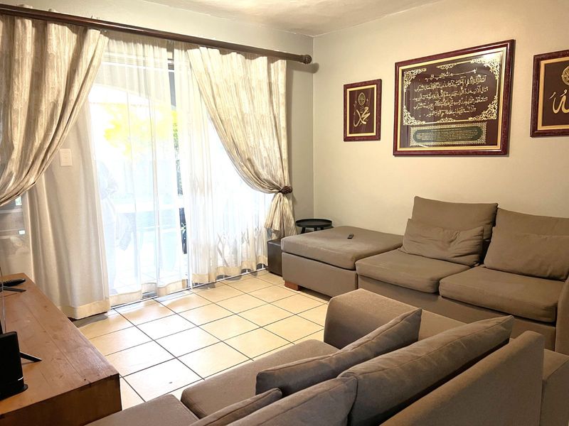 Apartment For Sale in Bergbron - Photo 3