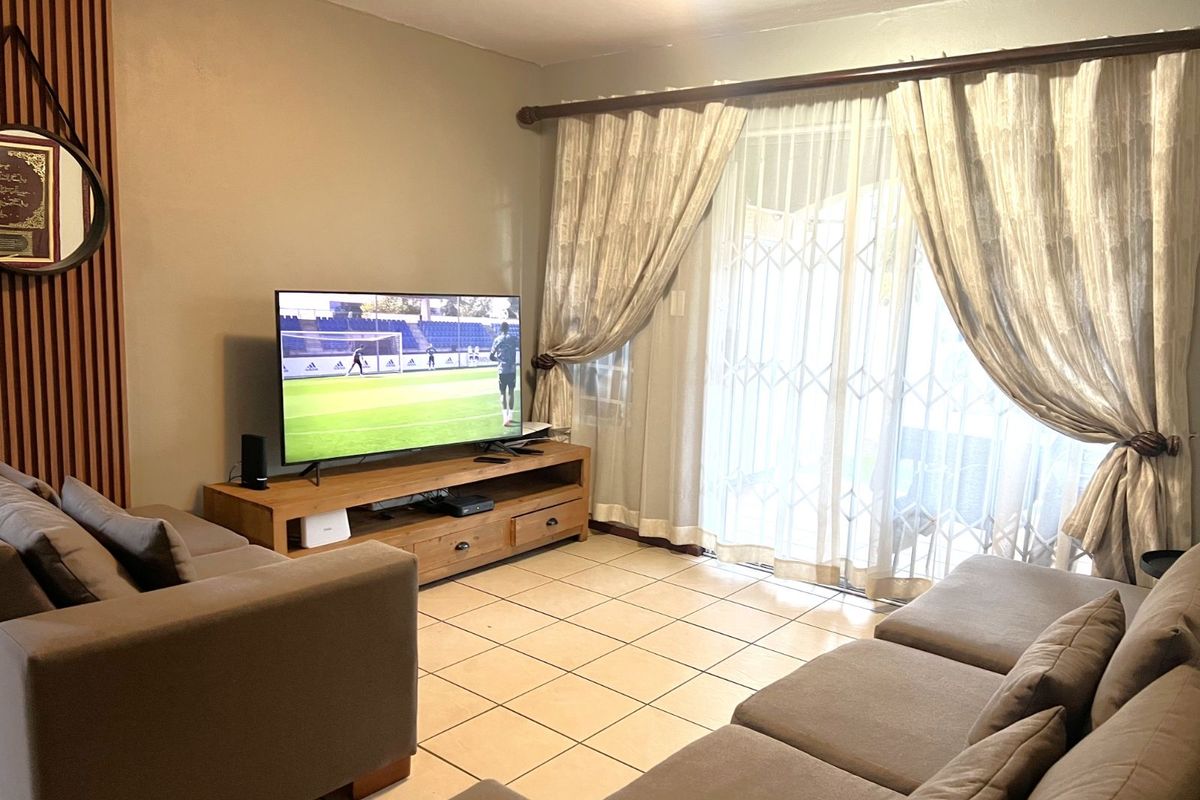 Apartment For Sale in Bergbron - Photo 4