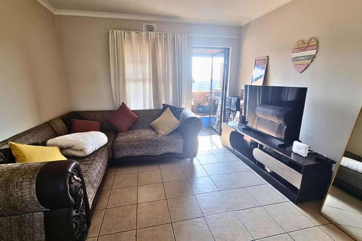 Apartment For Sale in Erand Gardens - Photo 2